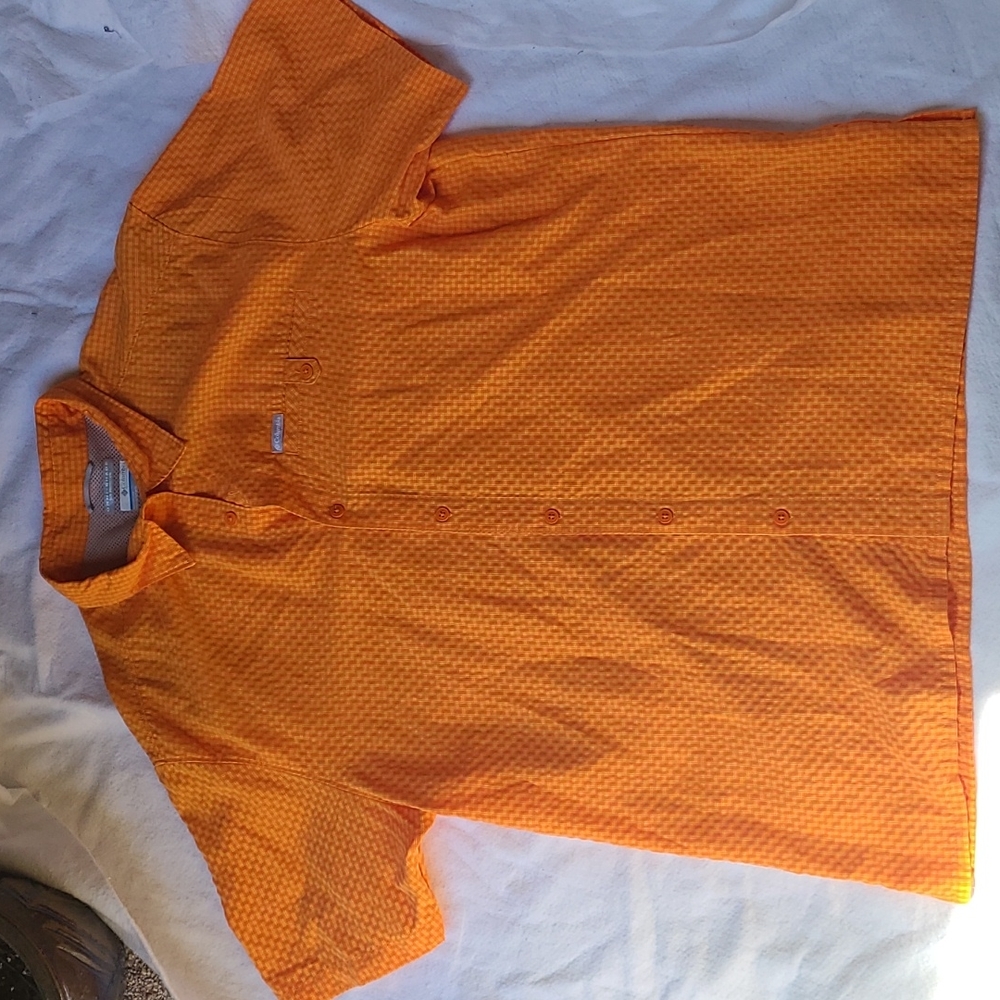 Colombia button up